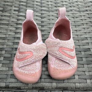 Nike swoosh 1 toddler size 5